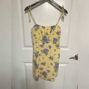 Yellow and blue floral print Forever 21 dress size M